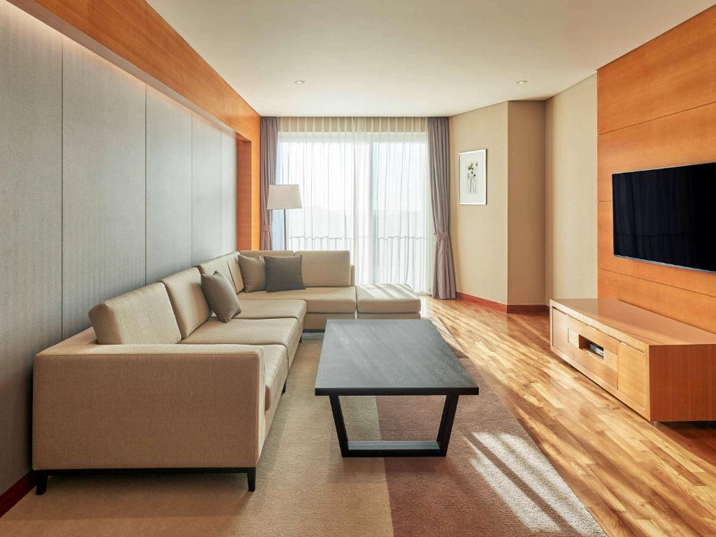 Posezení v ubytování Mercure Ambassador Jeju