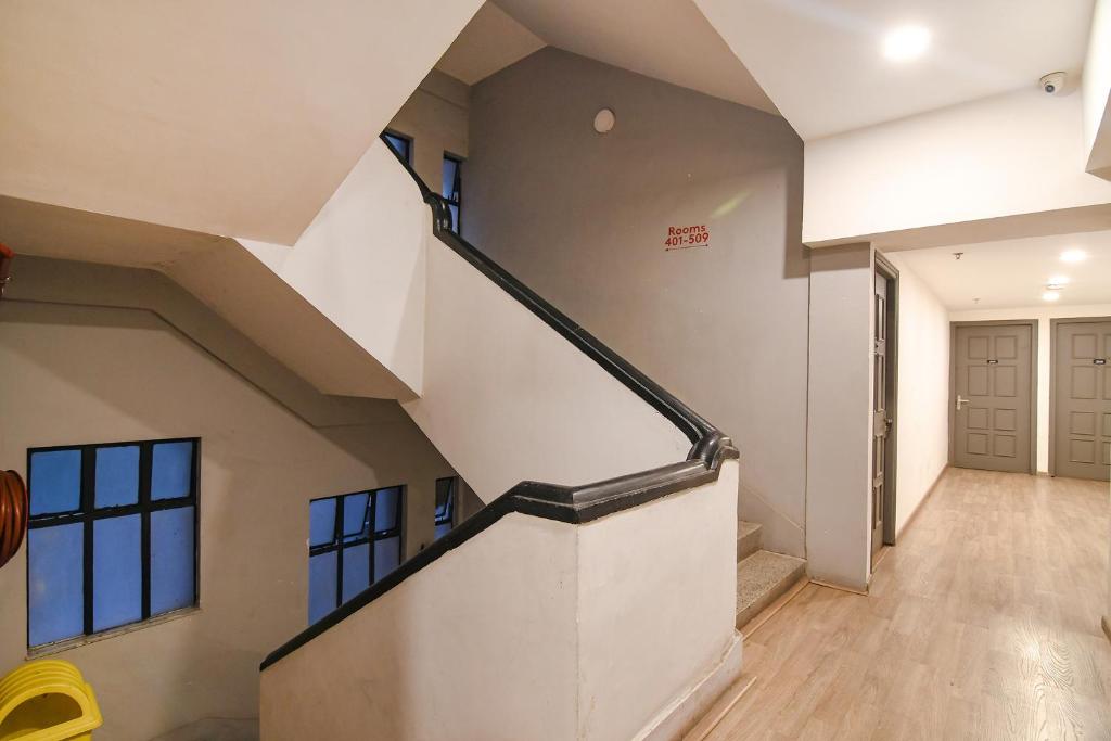 Fotografie z fotogalerie ubytování FabHotel Sayeeda International - 600m from Park Circus 7 Point v destinaci Kalkata