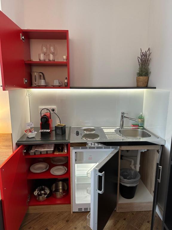 Versava Apartments - Resim 16