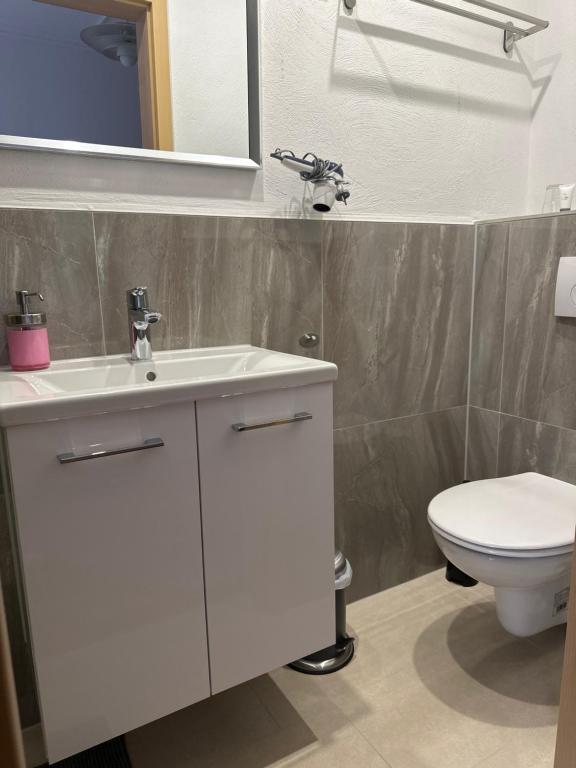 Hotel Bouzid - Laatzen - Resim 12