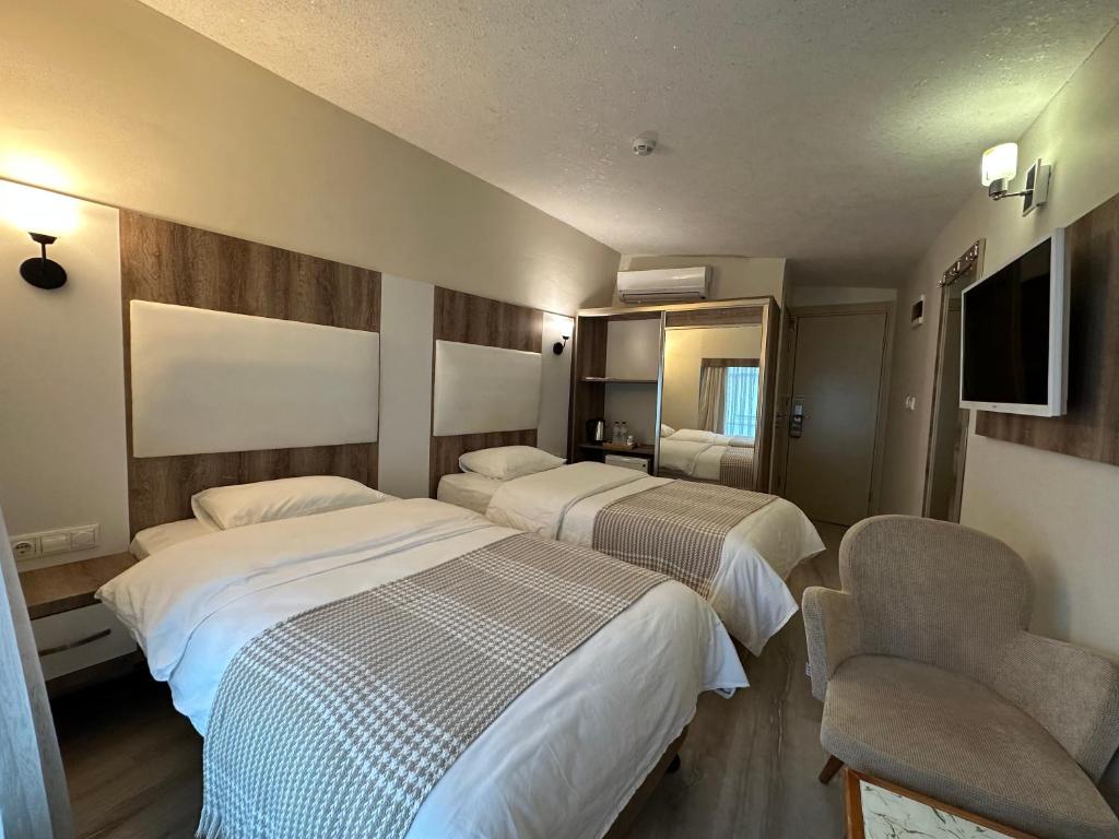 Line Suite Hotel - 19