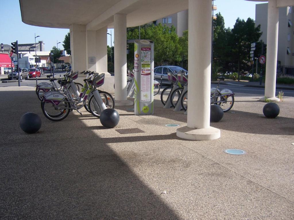 Jízda na kole v ubytování Hotel Relais Sud nebo okolí