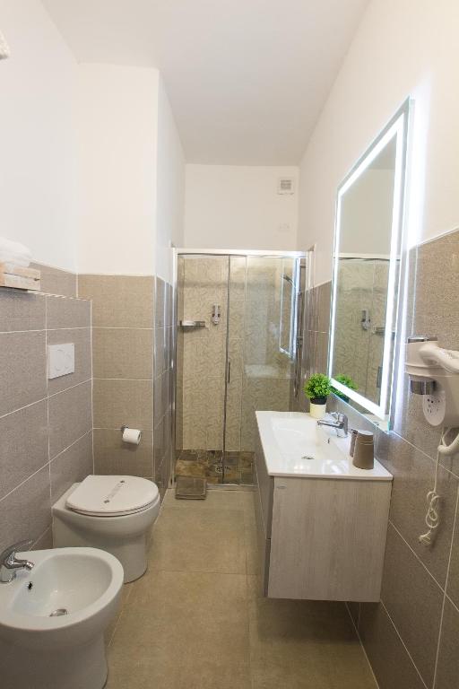 Koupelna v ubytování B&B Jolie Suite