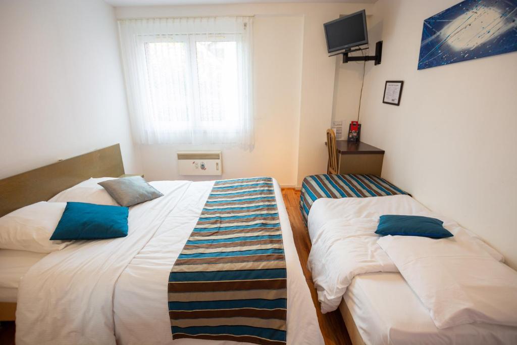 Contact Hotel Du Ladhof – photo 16