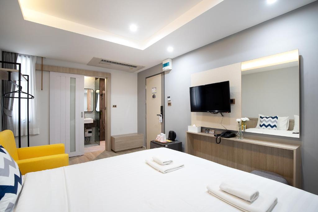 The Riski Hotel at Bangphlat Station SHA - Resim 33