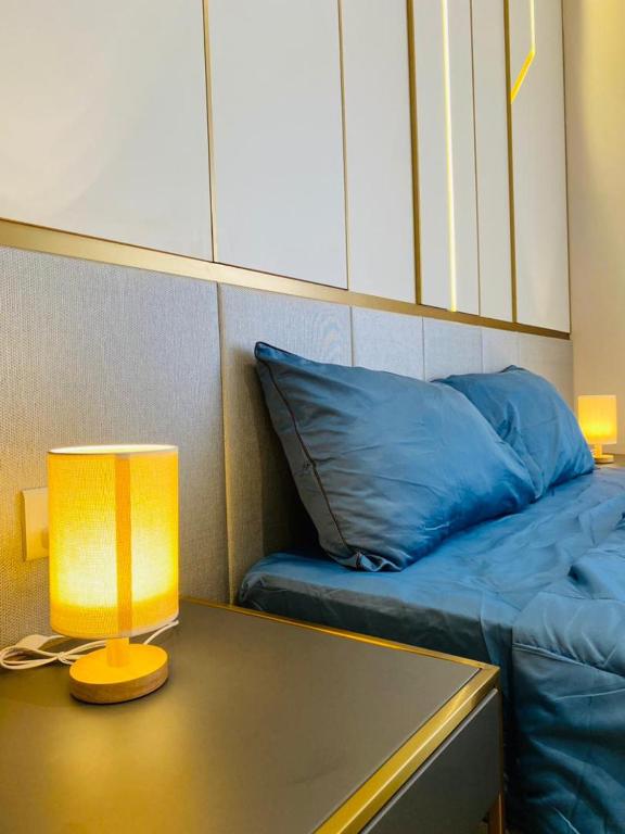 Sky pool 4 star hotel grade stay in i-City - Twee Slaapkamers Appartement
