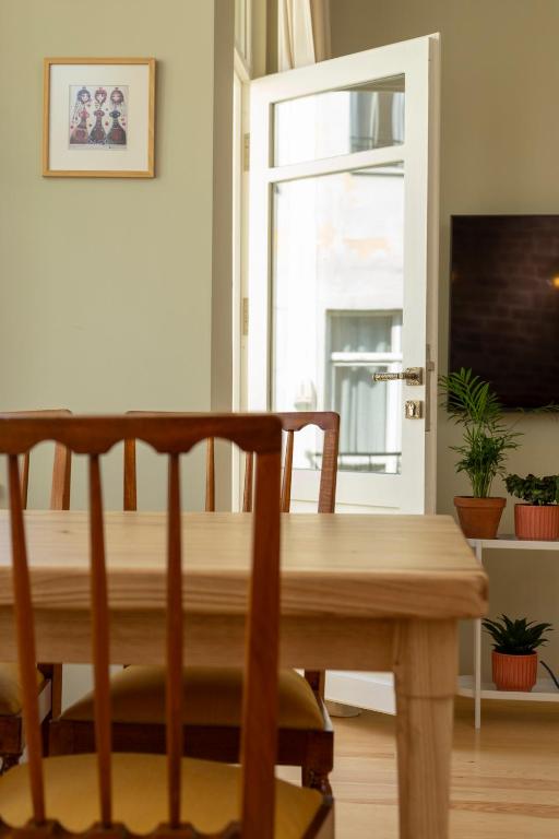 TV a/nebo společenská místnost v ubytování Lemon Apartments