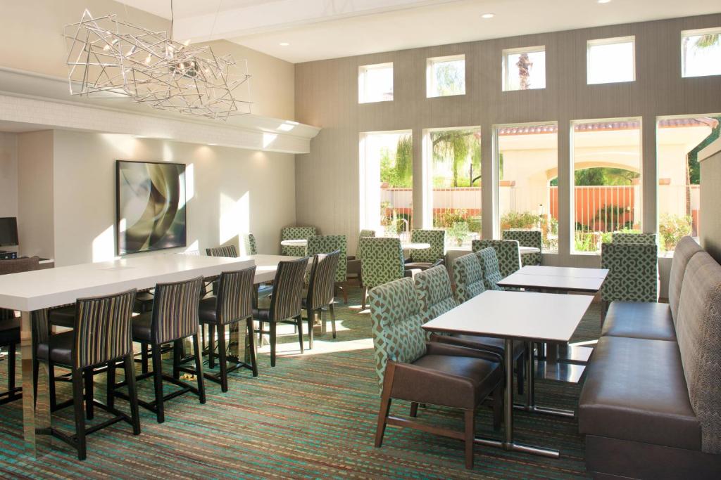 Restaurace v ubytování Residence Inn Phoenix Mesa