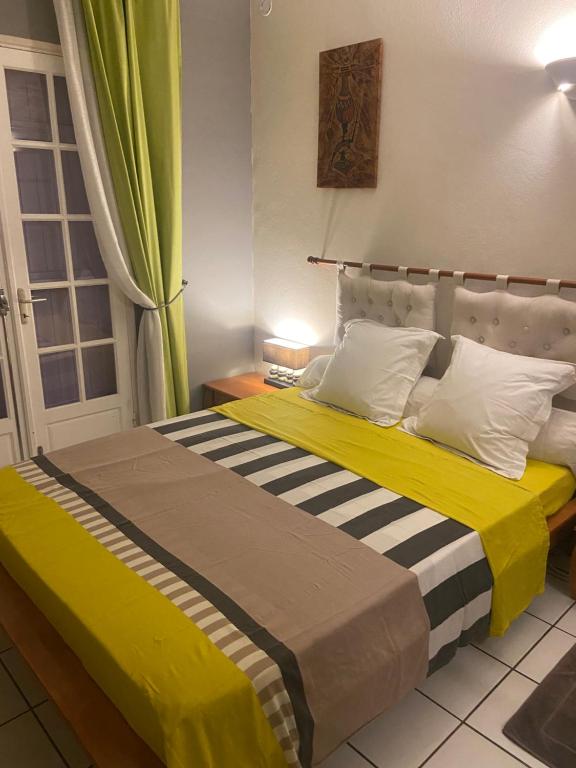 Postel nebo postele na pokoji v ubytování Happyhome2