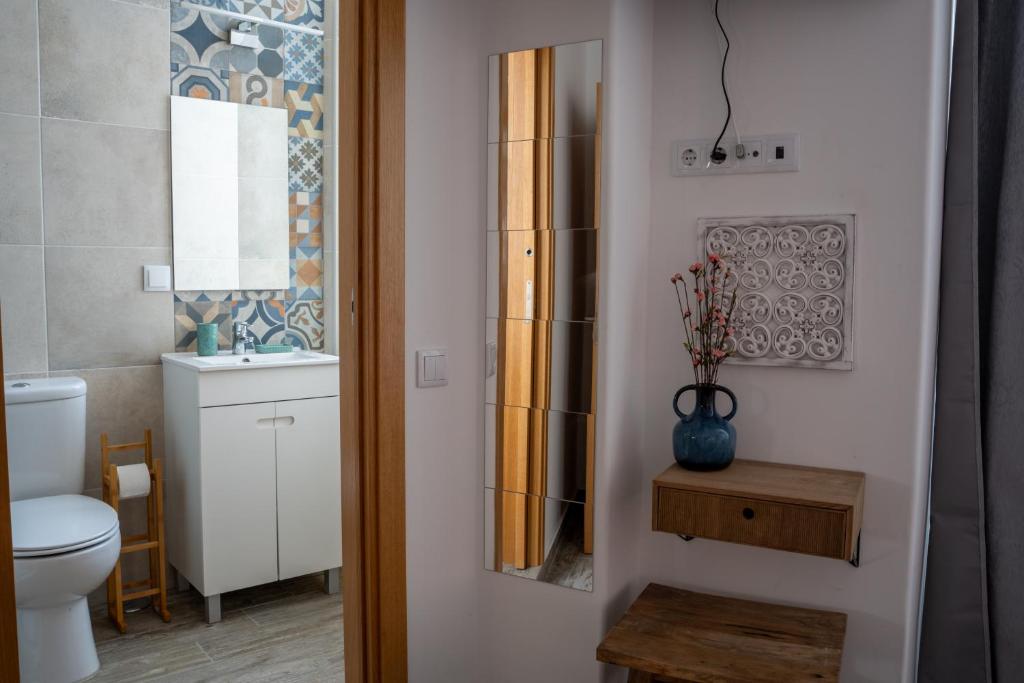 Tavira Nomad Guesthouse - 12