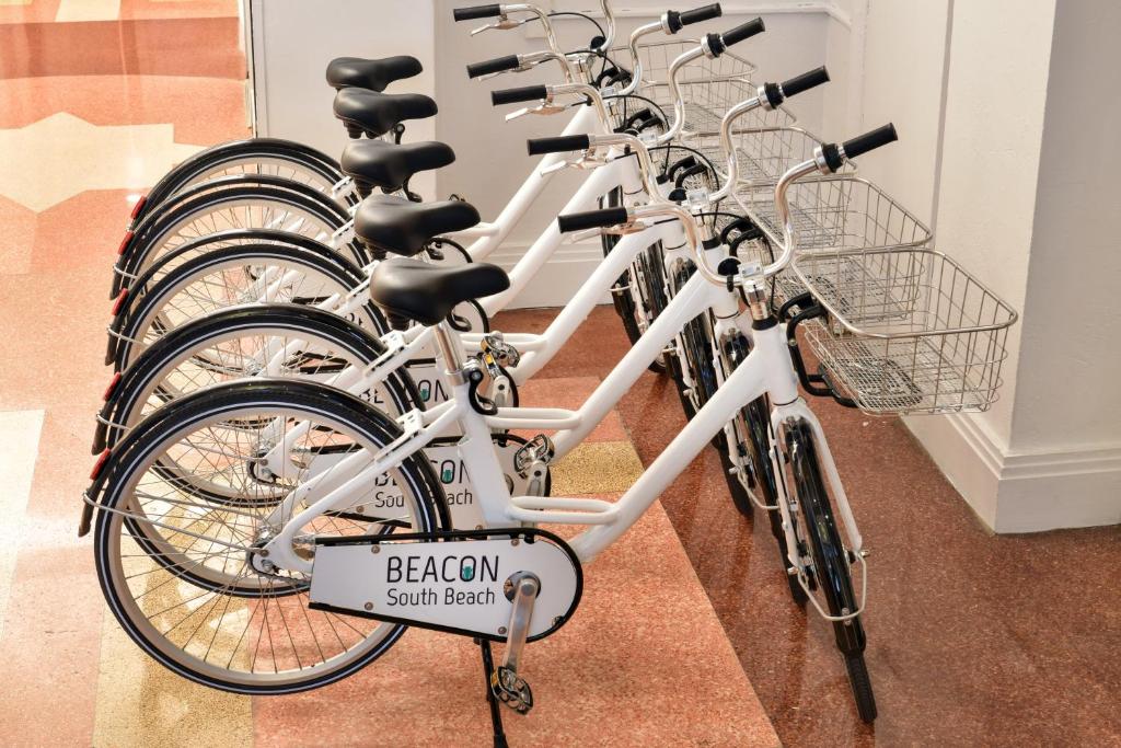 Jízda na kole v ubytování Beacon South Beach Hotel nebo okolí