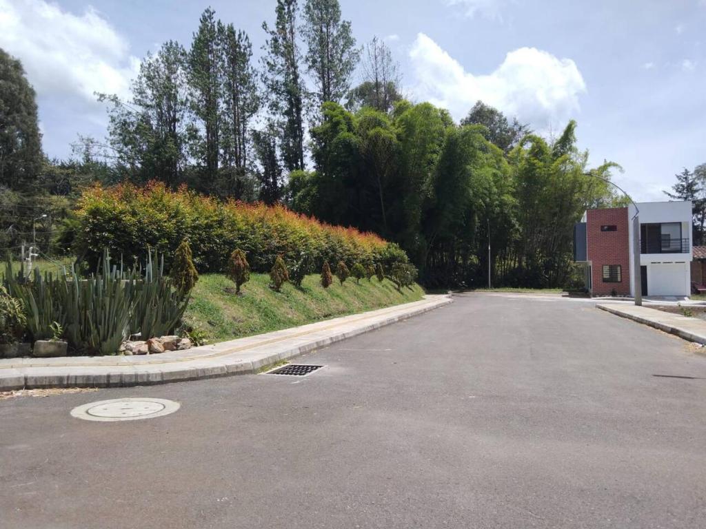 entre montañas ceja, La Ceja (updated prices 2024)