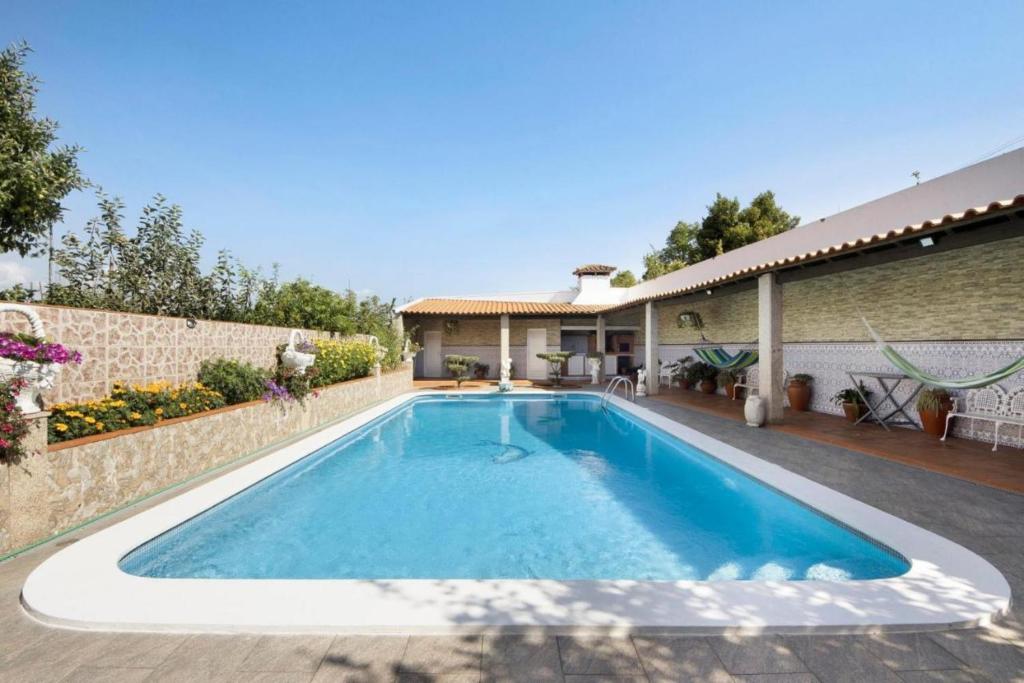 Πισίνα στο ή κοντά στο Private Pool Villa 20min By Oporto