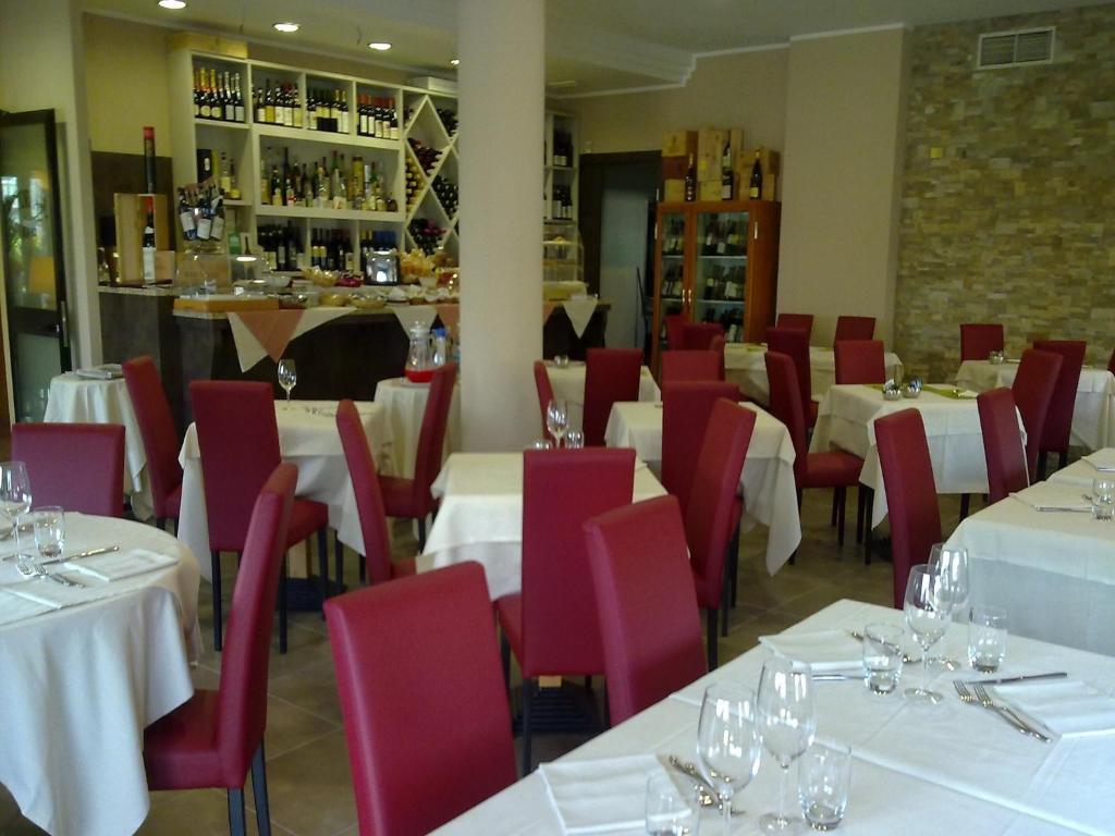 Restaurace v ubytování Hotel Des Alpes