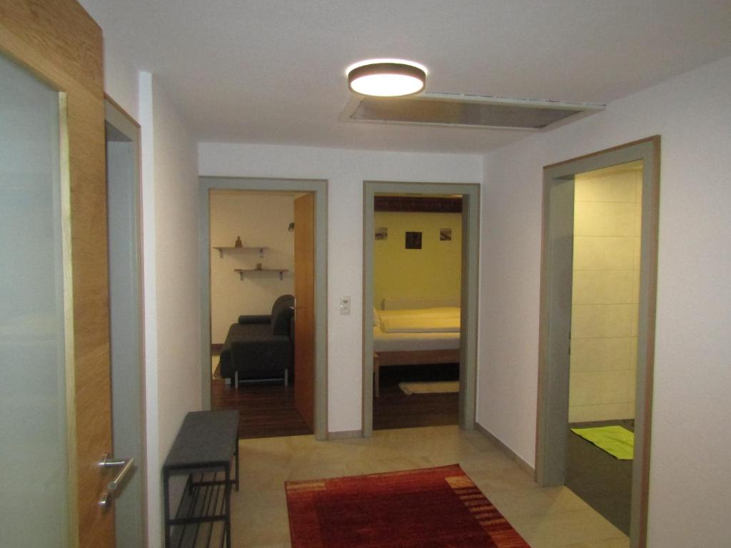 Postel nebo postele na pokoji v ubytování Haus Christopherus