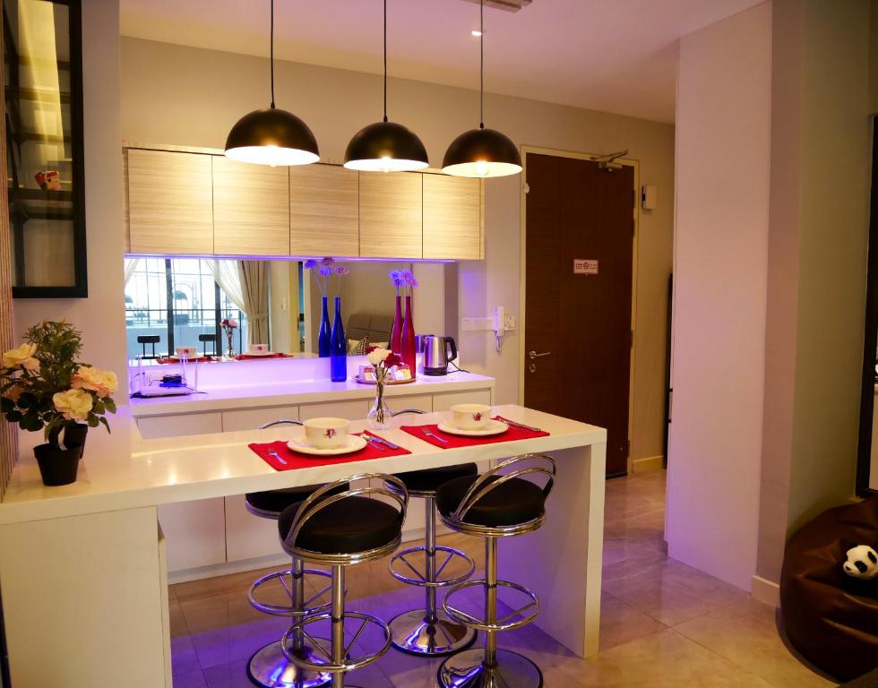 Vesta Home @ Imperio Residence Melaka - 阳台工作室