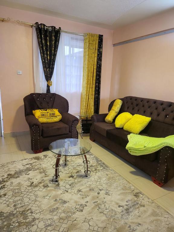 Posezení v ubytování G&G Executive Homes Pipeline Nakuru