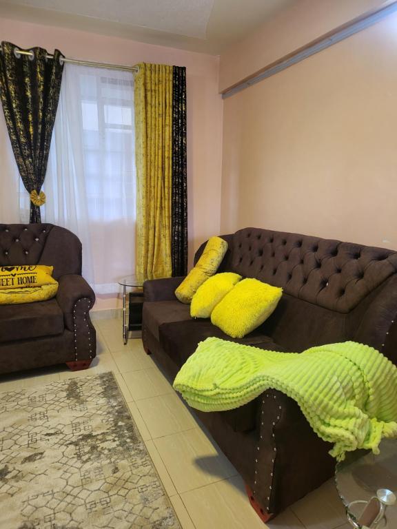 Posezení v ubytování G&G Executive Homes Pipeline Nakuru