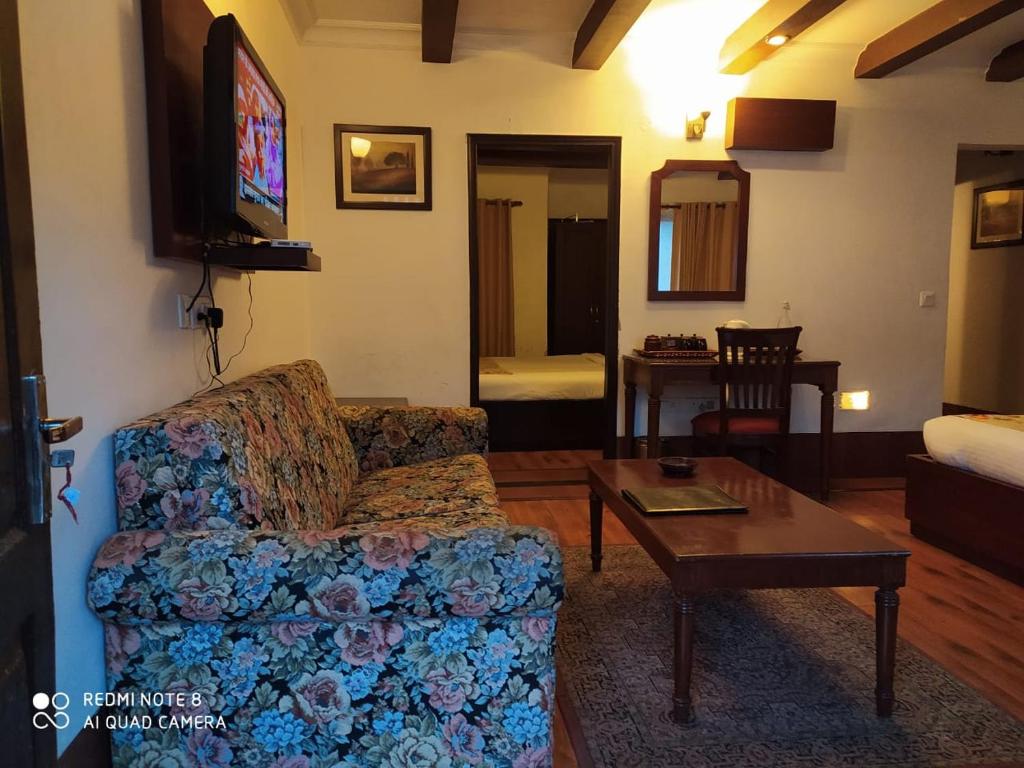 Manu Maharani Regency - King Room