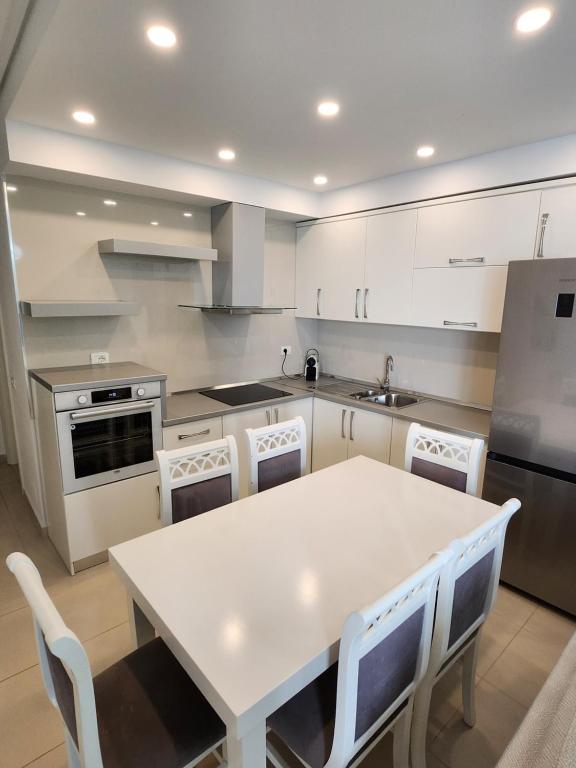 Lila Bella Apartment - Imazhi 4