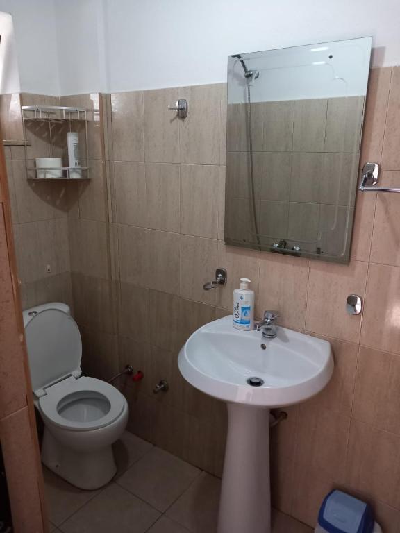 Bagno di GUEST HOUSE “ Center Theth “