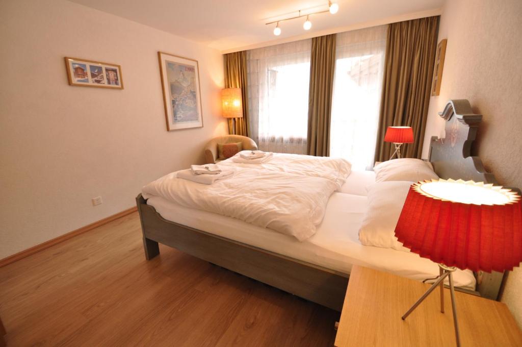 Postel nebo postele na pokoji v ubytování Haus Armina - Apartment Edward
