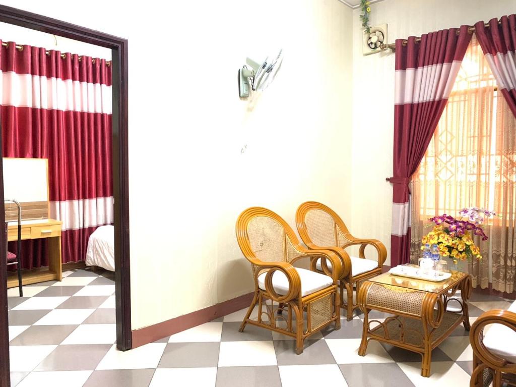KHÁCH SẠN PHỤNG HOÀNG - Habitación Doble