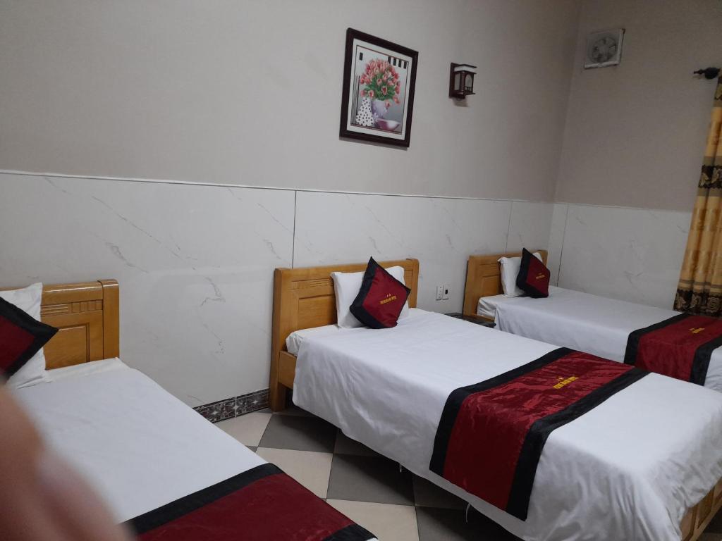 KHÁCH SẠN PHỤNG HOÀNG - Habitación Triple