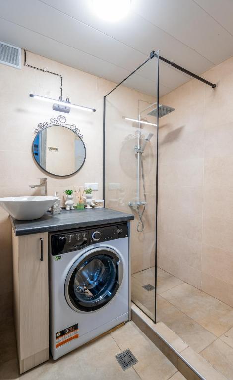 Koupelna v ubytování Roshka 2 BD Apart 501