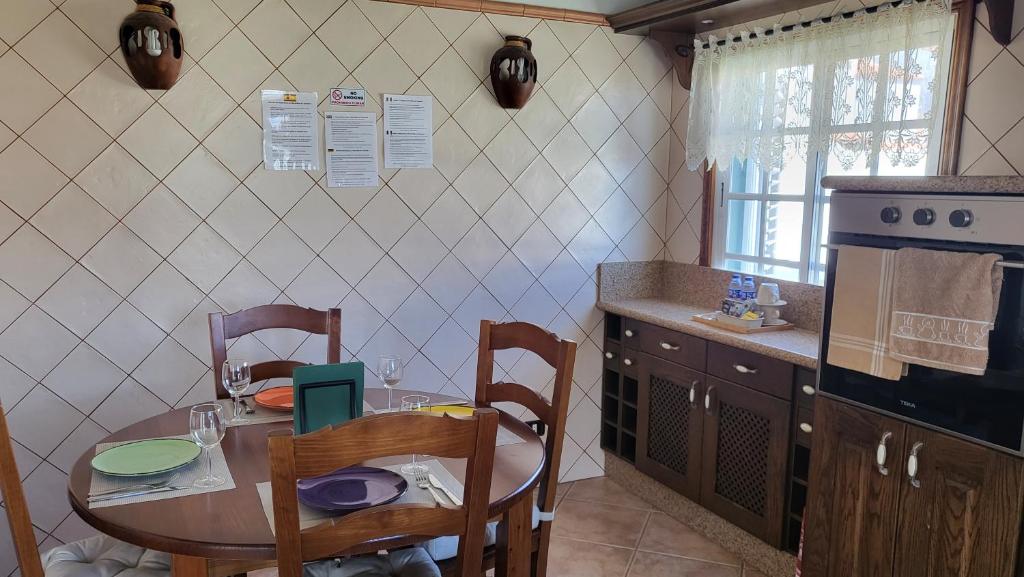 Kuchyň nebo kuchyňský kout v ubytování MaraVillas de Tenerife II