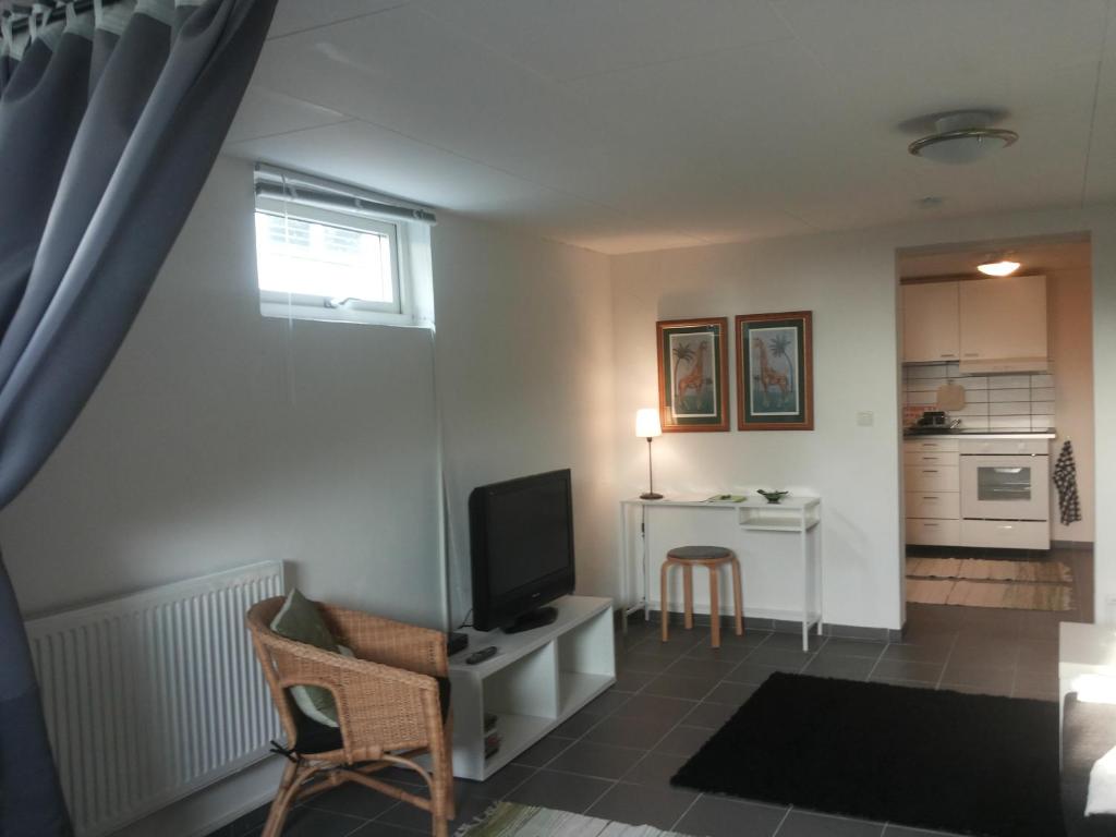 Kuchyň nebo kuchyňský kout v ubytování Lägenhet Lillisgården