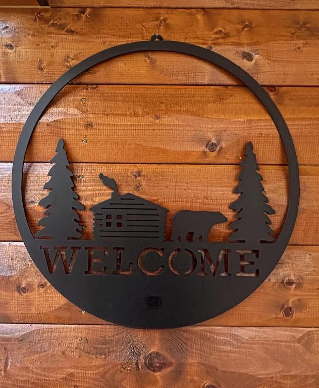 Certifikát, hodnocení, plakát nebo jiný dokument vystavený v ubytování Appalachian Mountain Cabin-Updated-Private-Rafting on Ocoee River-Hiking-Waterfalls-WiFi-Pets OK