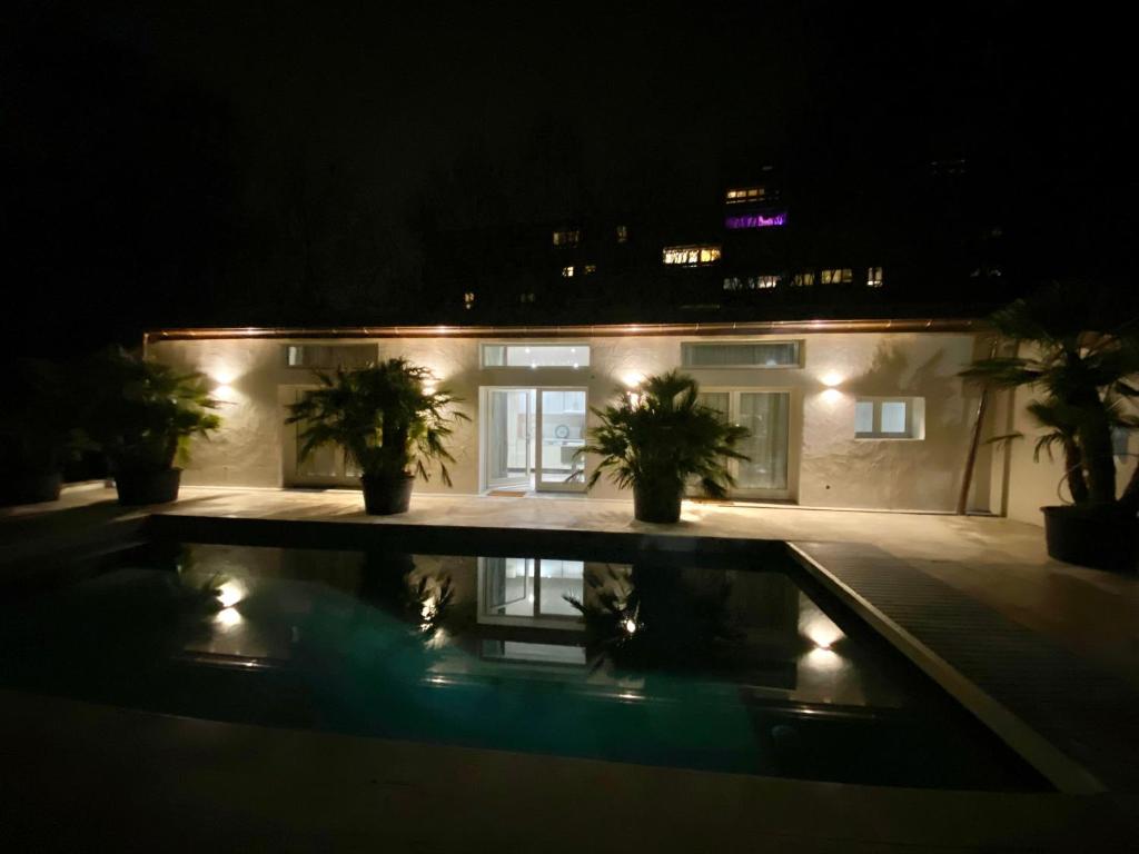 Residence Mont-Blanc Poolhouse - Resim 24