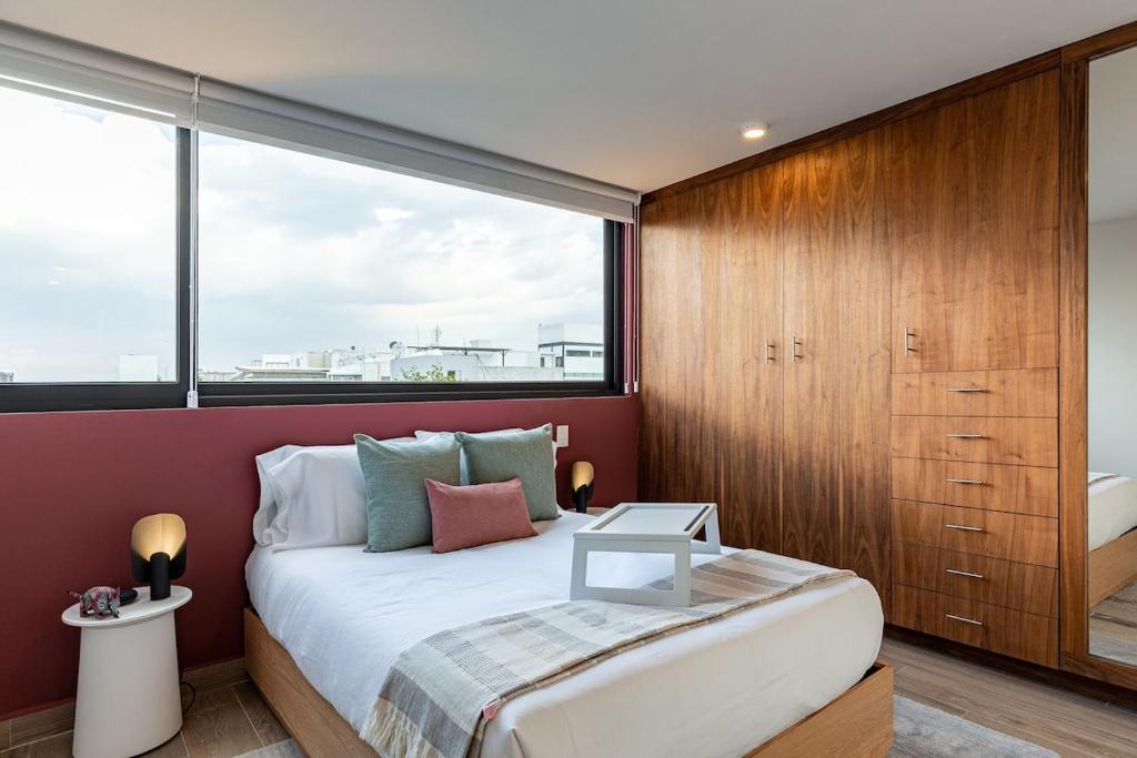 Roma Norte Trendy Apartments by VIATO - Two-Bedroom Apartment