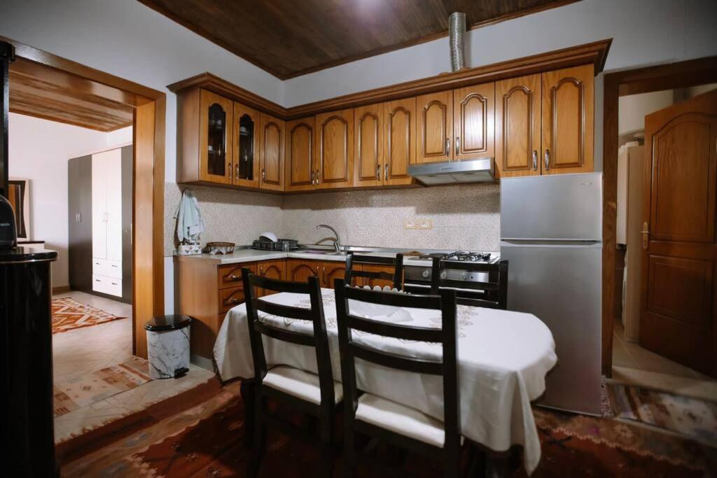 Mountain Villa in Zall Dardhe - Image 4