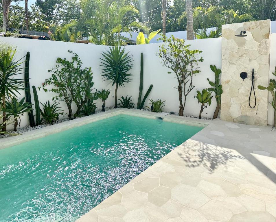 The Suites by The Young Villas - 4