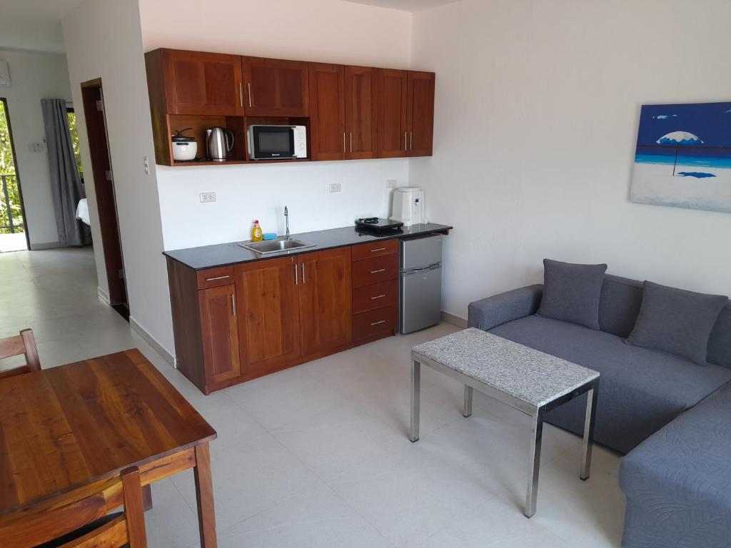 Bohol Jewel Resort - King Suite