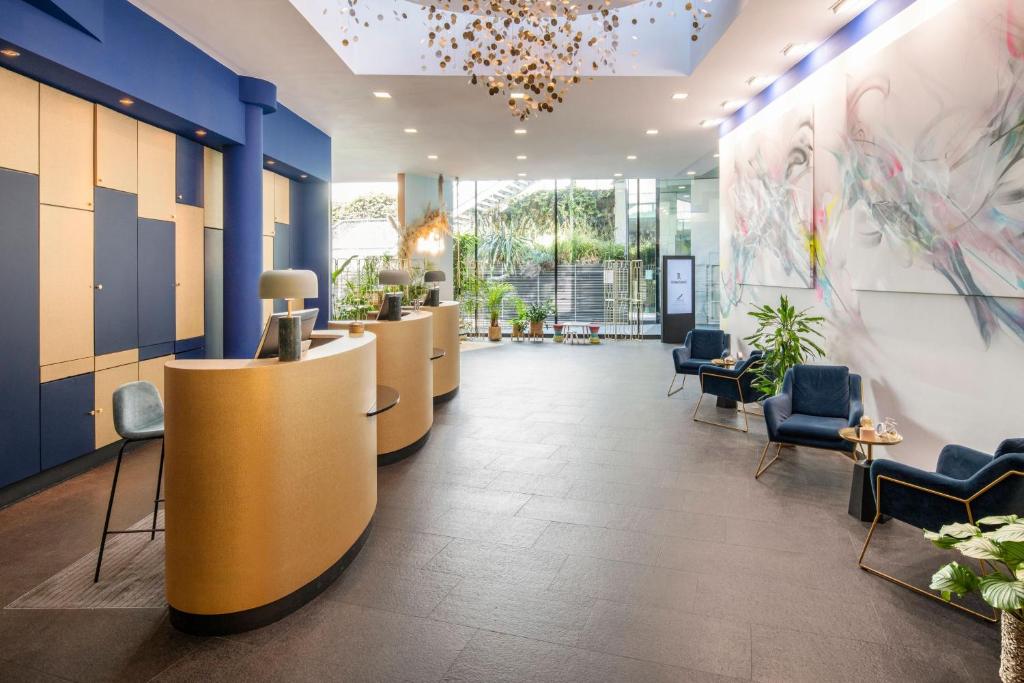 Renaissance Paris Arc de Triomphe Hotel - Resim 9