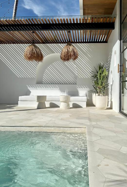 The Suites by The Young Villas - 3