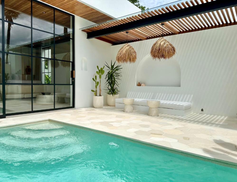 The Suites by The Young Villas - 15