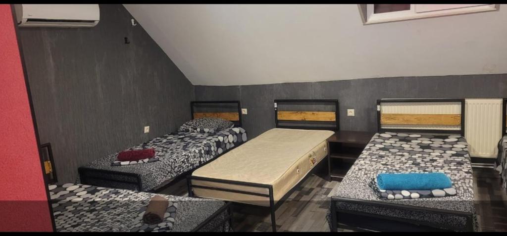Postel nebo postele na pokoji v ubytování Kiev hostel