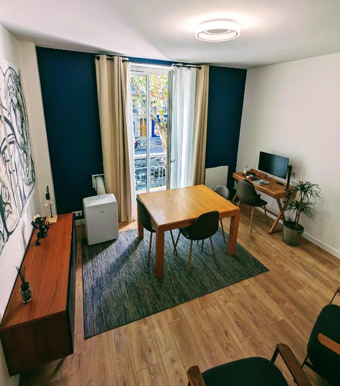 Photo de la galerie de l'établissement Appartement au cœur de Saint-Germain-des-Prés, à Paris