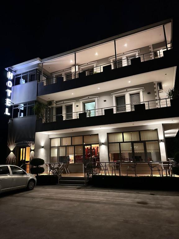 Budova, kde se hotel nachází