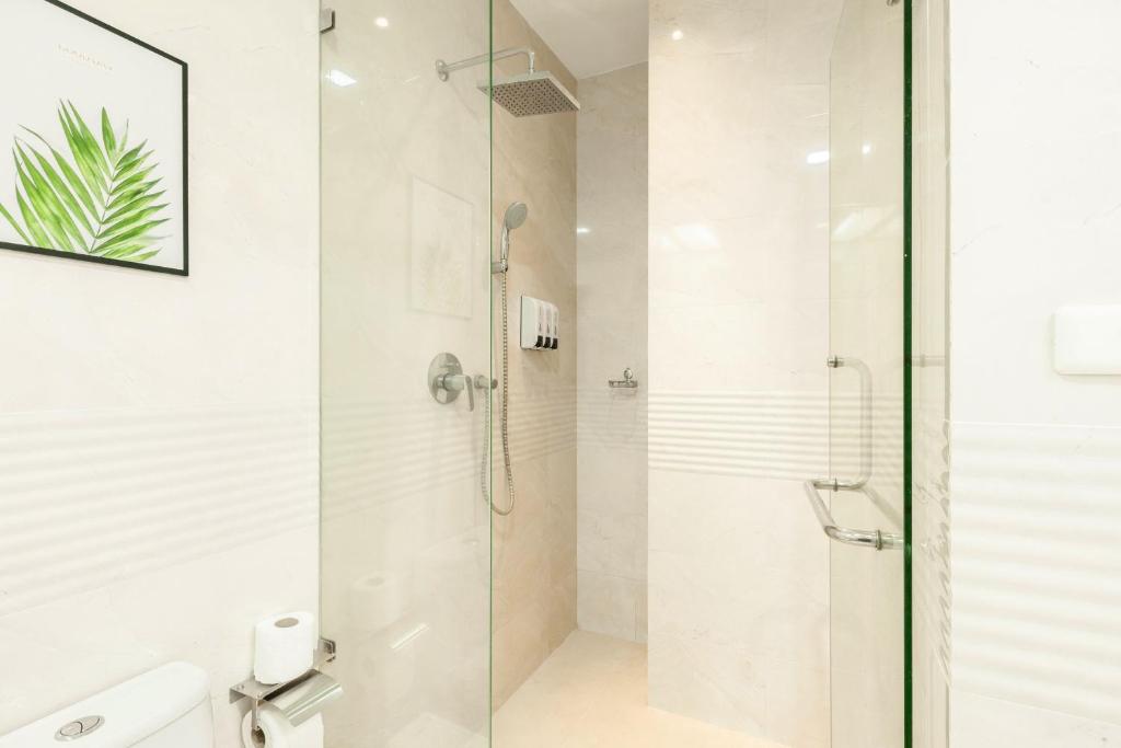 Rudi Condo by Q Conzept - Resim 18