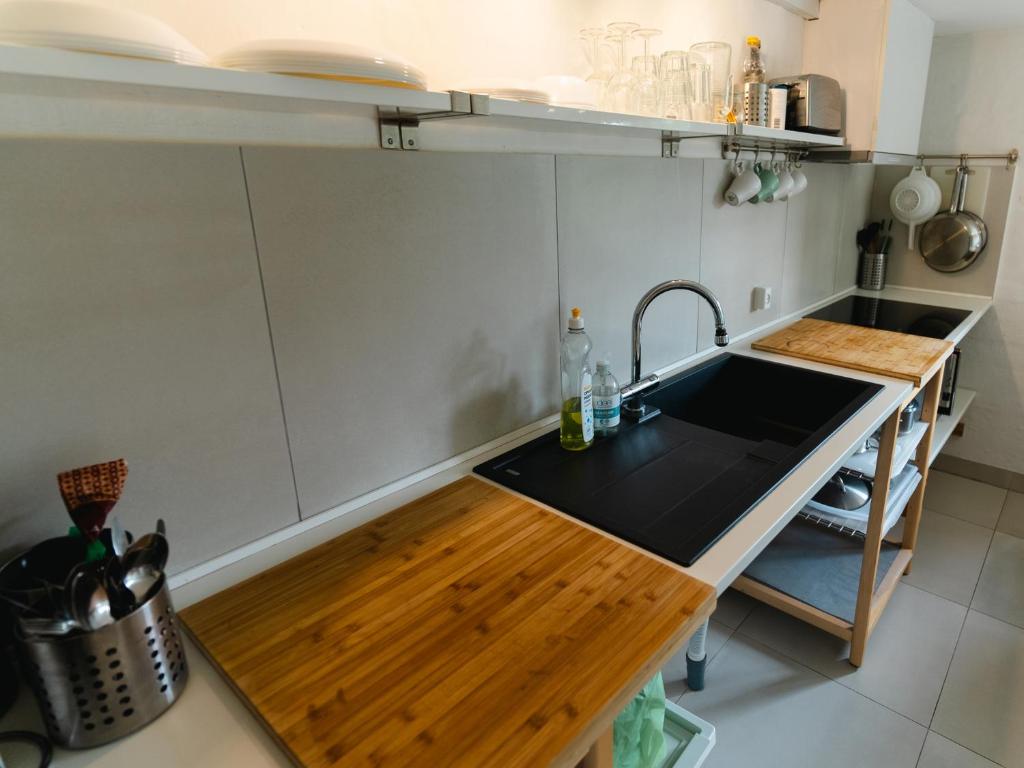 Cucina o angolo cottura di Two quiet apartments