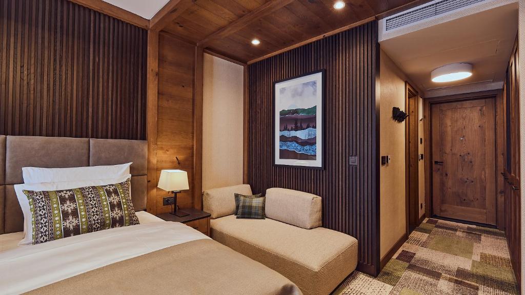 Grey Hotel Kopaonik - Deluxe Doppel- Oder Zweibettzimmer Mit Bergblick