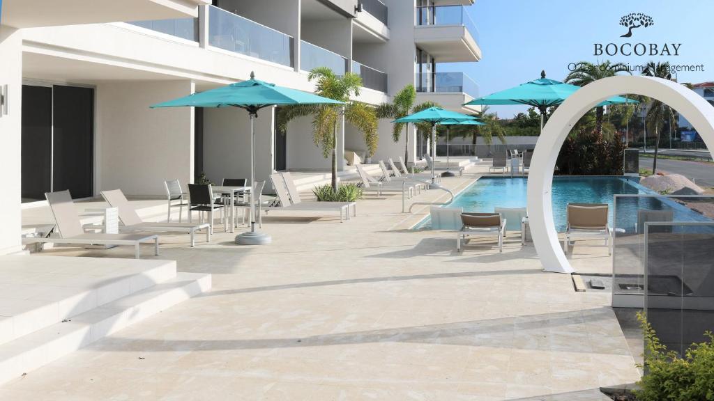 Bazén v ubytování O Condominium Beachfront Residences, by Bocobay Aruba nebo v jeho okolí