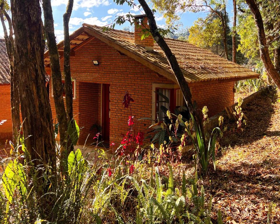 Chalés Recanto da cachoeira - Chalet