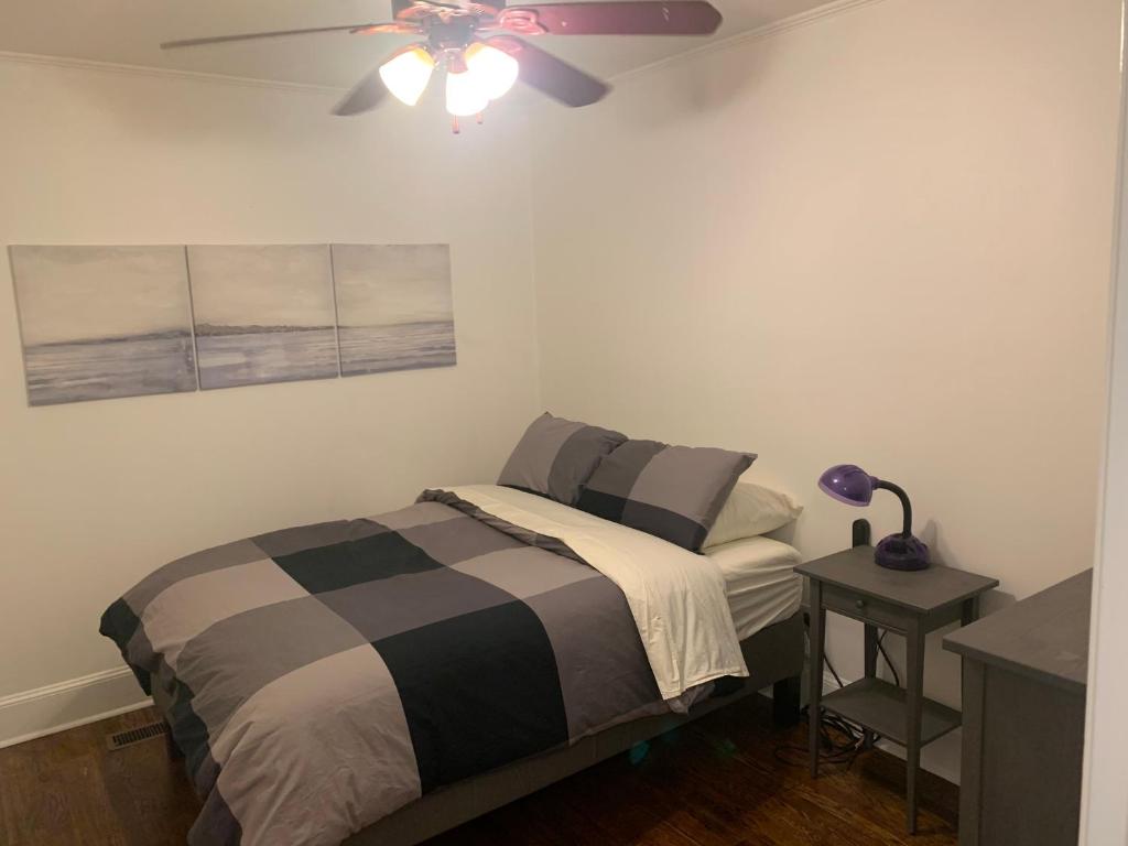 Briar Creek Rd bnb, Charlotte (updated prices 2026)