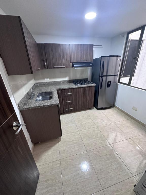 Kuchyň nebo kuchyňský kout v ubytování HOSPEDAJE SARY HOUSE